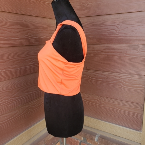 Cloth by Design Women's Orange Cropped Camisole Sleeveless Tank Top Wide Straps - Picture 9 of 16